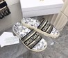 Женские кожаные шлепанцы Christian Dior 2022 белые с рисунком