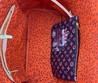 Женская сумка Louis Vuitton 35x28x15 черная с красным орнаментом LV