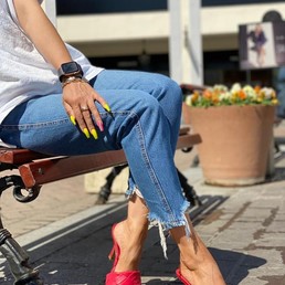 Босоножки открытые Bottega Veneta кожаные красные