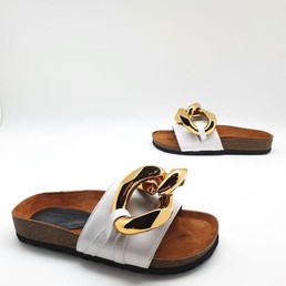 Шлепанцы с цепочкой JW Anderson белые с коричневым