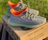 Женские кроссовки Adidas Yeezy серые с оранжевым