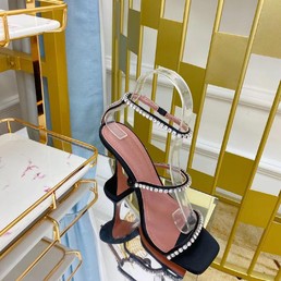 Женские туфли Amina Muaddi 2022 черные