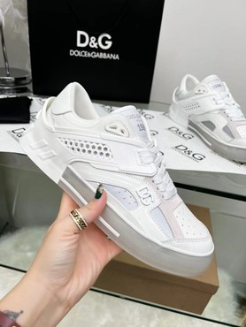 Женские кроссовки Dolce & Gabbana белые