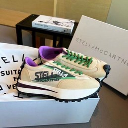 Кроссовки женские Stella Mccartney Reclypse бежевые с зелеными шнурками