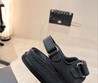 Сандалии женские Chanel 2022 черные кожаные с текстурой