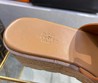 Женские кожаные шлепанцы Hermes 2022 коричневые на платформе