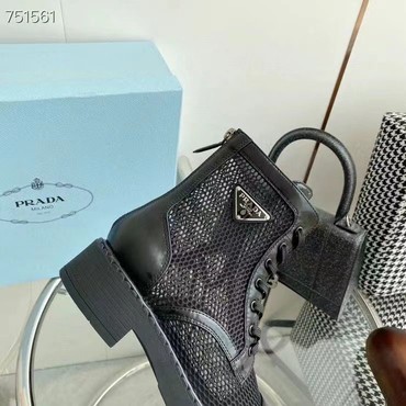 Женские ботинки Prada 2022 черные с сеткой