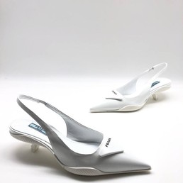 Женские туфли-лодочки Prada белые кожаные