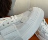 Женские кроссовки Valentino 2022 белые