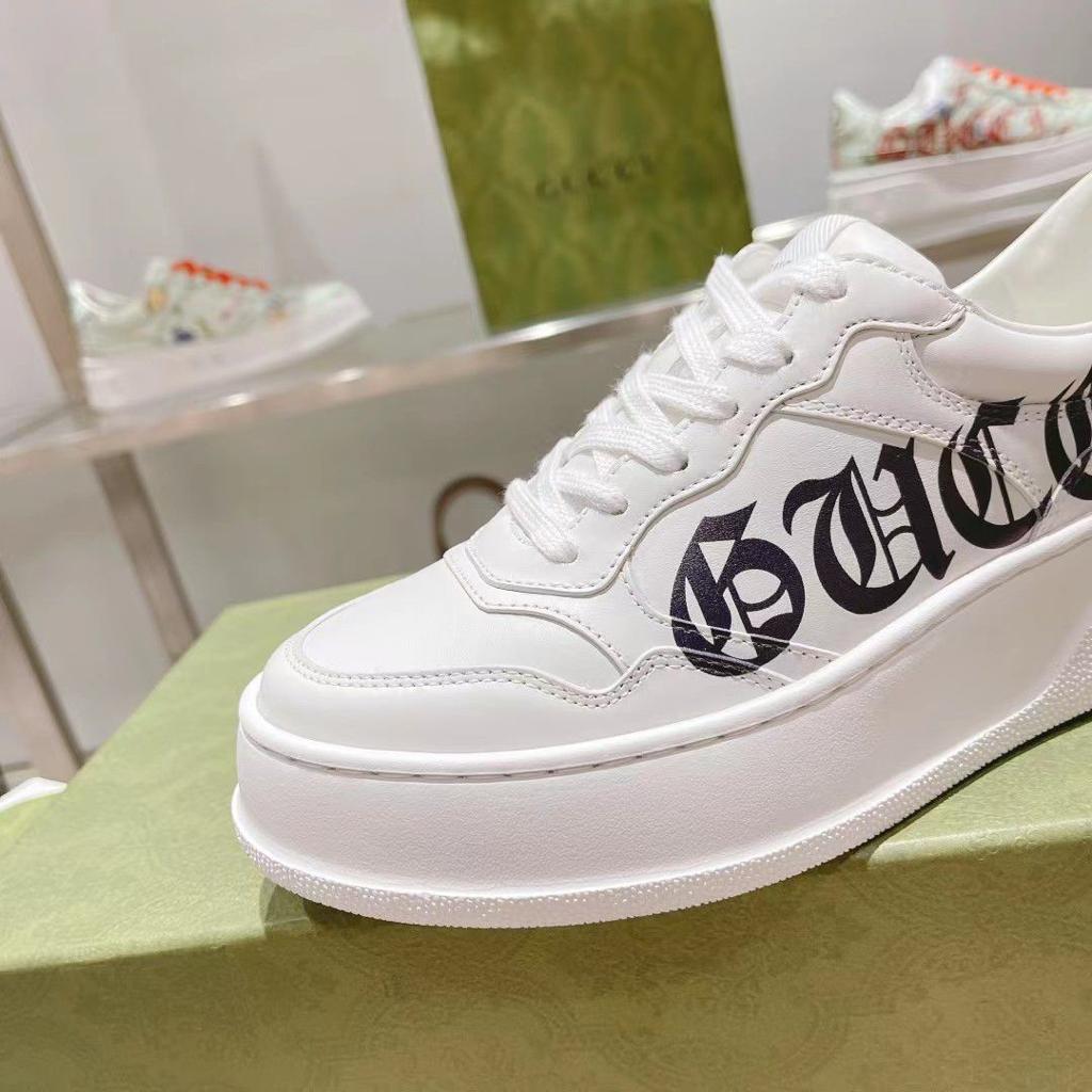 Кроссовки Gucci женские new collection белые кожаные с черным логотипом