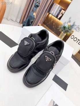 Женские кроссовки Prada Re Nylon Adidas черные