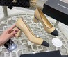 Женские туфли Chanel 2022 бежевые кожаные с текстильным носом