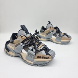 Женские кроссовки Dolce & Gabbana 2022-2023 бежевые с серым комбинированные