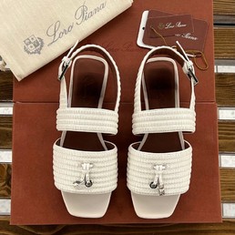 Босоножки Sprightly Charms белые кожаные