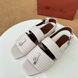 Босоножки Loro Piana Sprightly Charms белые кожаные