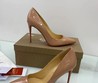 Женские туфли Christian Louboutin 2022 бежевые
