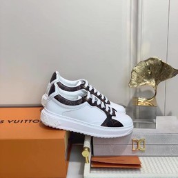 Кожаные женские кеды Louis Vuitton 2022 белые с коричневым