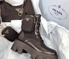 Женские ботинки Prada 2022 черные кожаные с аксессуаром