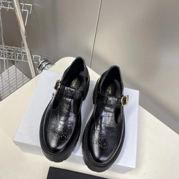 Женские ботинки Celine 2022 черные кожаные