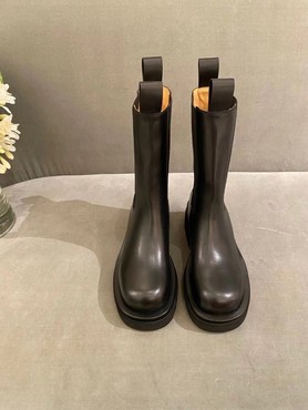 Женские ботинки Bottega Veneta 2022 черные кожаные