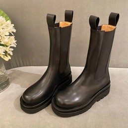 Женские ботинки Bottega Veneta 2022 черные кожаные
