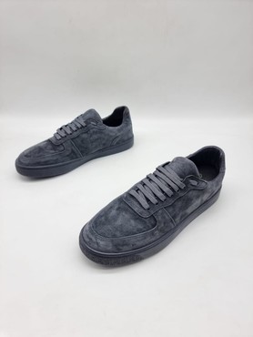 Мужские кроссовки Brunello Cucinelli коллекция 2022-2023 серые замшевые