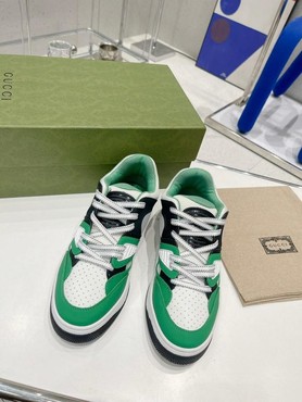 Мужские кроссовки Gucci 2022-2023 кожаные зеленые с белым