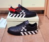 Женские кроссовки Off White 2022 черные с белым