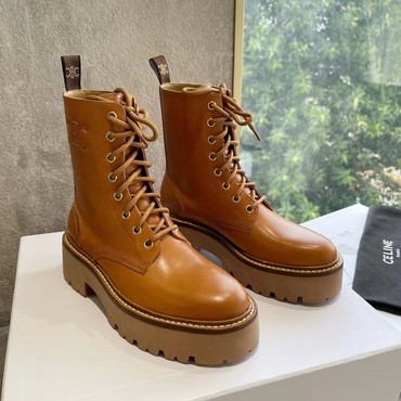 Женские ботинки Celine 2022 коричневые кожаные со шнурками