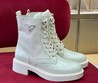 Женские ботинки Prada 2022 белые кожаные на шнуровке