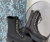 Женские высокие ботинки Chanel 2022 черные кожаные на шнурках