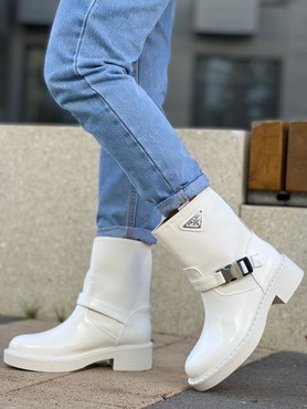 Женские ботинки Prada 2022 белые кожаные с застежкой