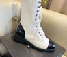 Женские высокие ботинки Chanel 2022 белые с черным носом