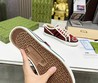 Кеды Gucci 2022 красные текстильные с светлым мехом