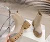 Женские замшевые ботинки Brunello Cucinelli 2022 бежевые без шнурков