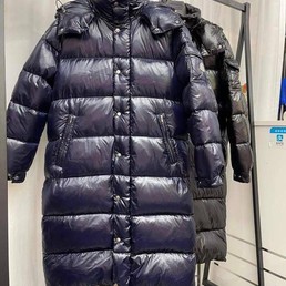 Мужская куртка Moncler фиолетовая