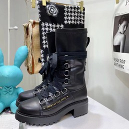 Женские высокие ботинки Christian Dior 2022 черные кожаные