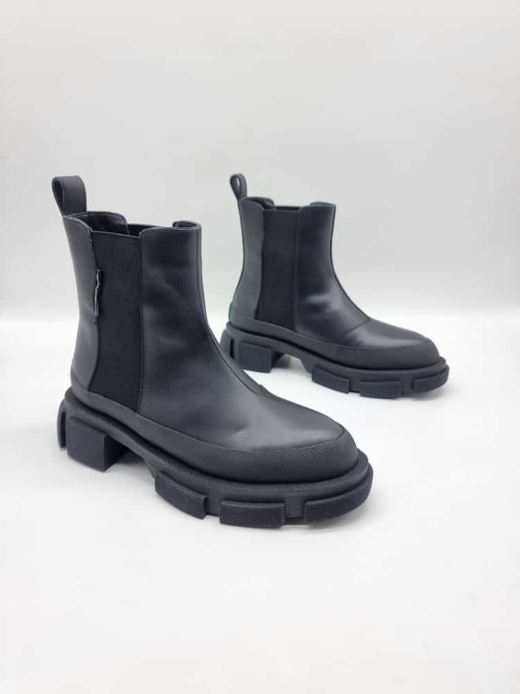 Женские ботинки Both 2022 кожаные черные без шнурков