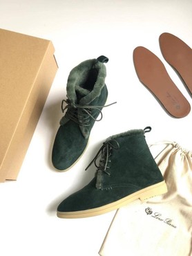 Женские замшевые ботинки Loro Piana 2022 темно-зеленые