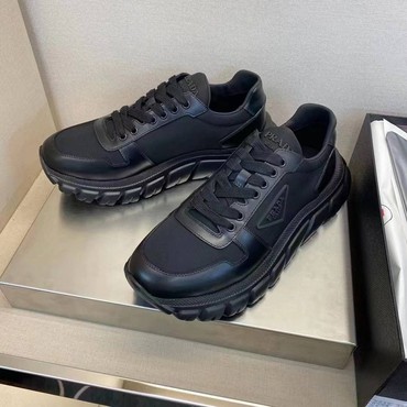 Мужские кроссовки Prada 2022 кожаные черные
