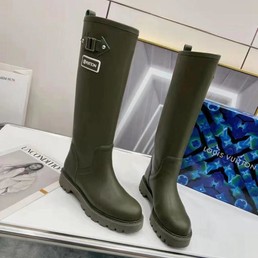 Сапоги женские Louis Vuitton 2022 кожаные зеленые с оттенком с каучуковым логотипом