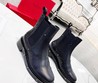 Женские ботинки Valentino 2022 кожаные черные высокие с декором без шнурков