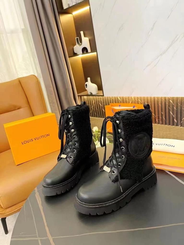 Женские ботинки Louis Vuitton 2022 черные кожаные зимние