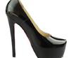Женские лакированные туфли на платформе Christian Louboutin Pigalle