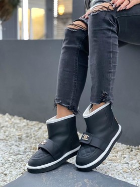 Женские ботинки Chanel 2022 зимние черные