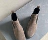 Женские замшевые ботинки Brunello Cucinelli 2022 бежево-серые без шнурков