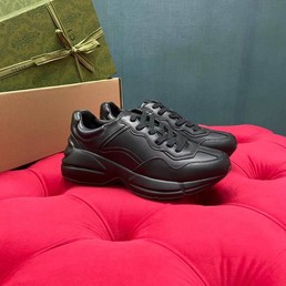 Кроссовки Gucci Rhyton черные кожаные