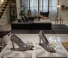 Женские туфли Jimmy Choo 2022 серые кожаные