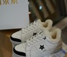 Женские кроссовки Christian Dior 2022 белые с черным носком зимние