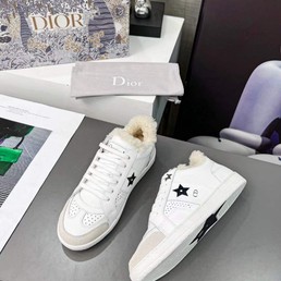 Женские кроссовки Christian Dior 2022 белые с серым носком зимние
